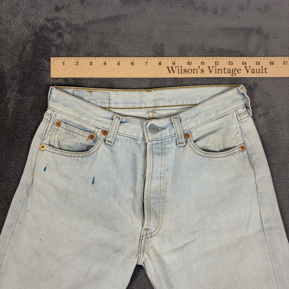 Vintage Levis Jeans Mens 29x34 Light Wash 501 Straight Leg Button Fly Distressed - Picture 5 of 9